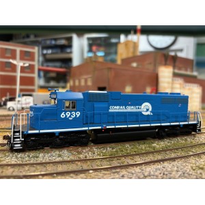 Athearn RTR SD38 With DCC & Sound